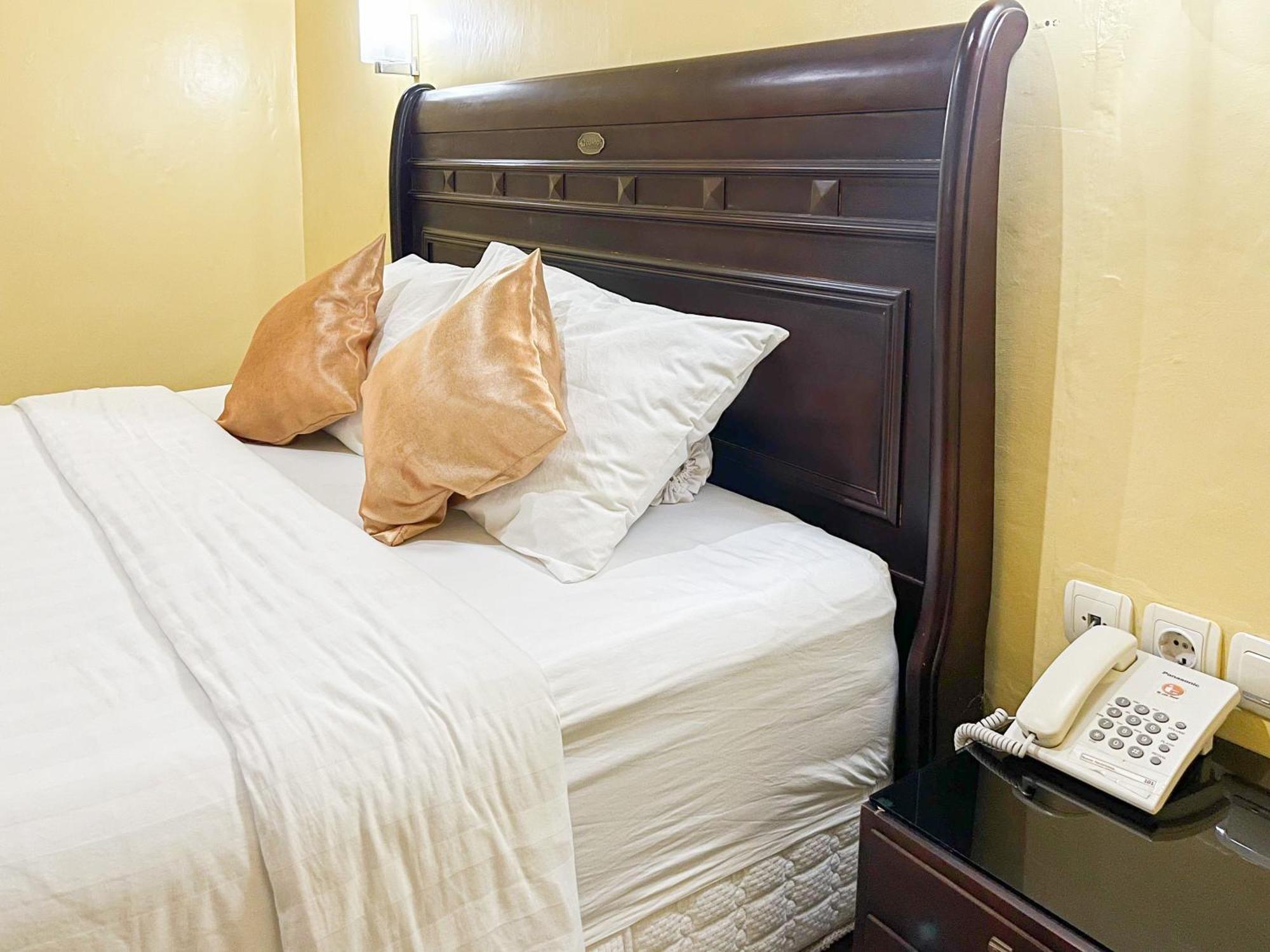 Kartika Hotel Syariah Pacitan Mitra Reddoorz 외부 사진