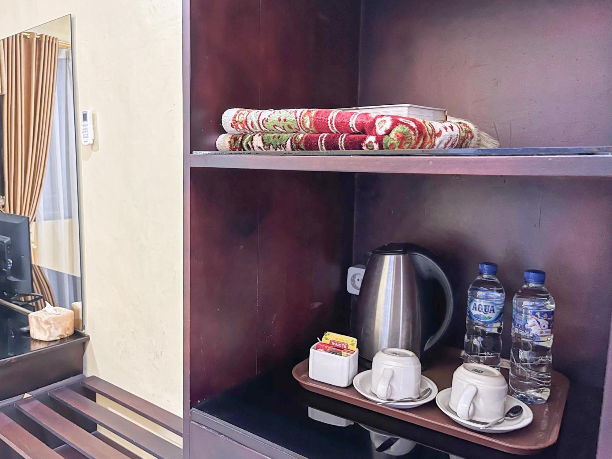 Kartika Hotel Syariah Pacitan Mitra Reddoorz 외부 사진