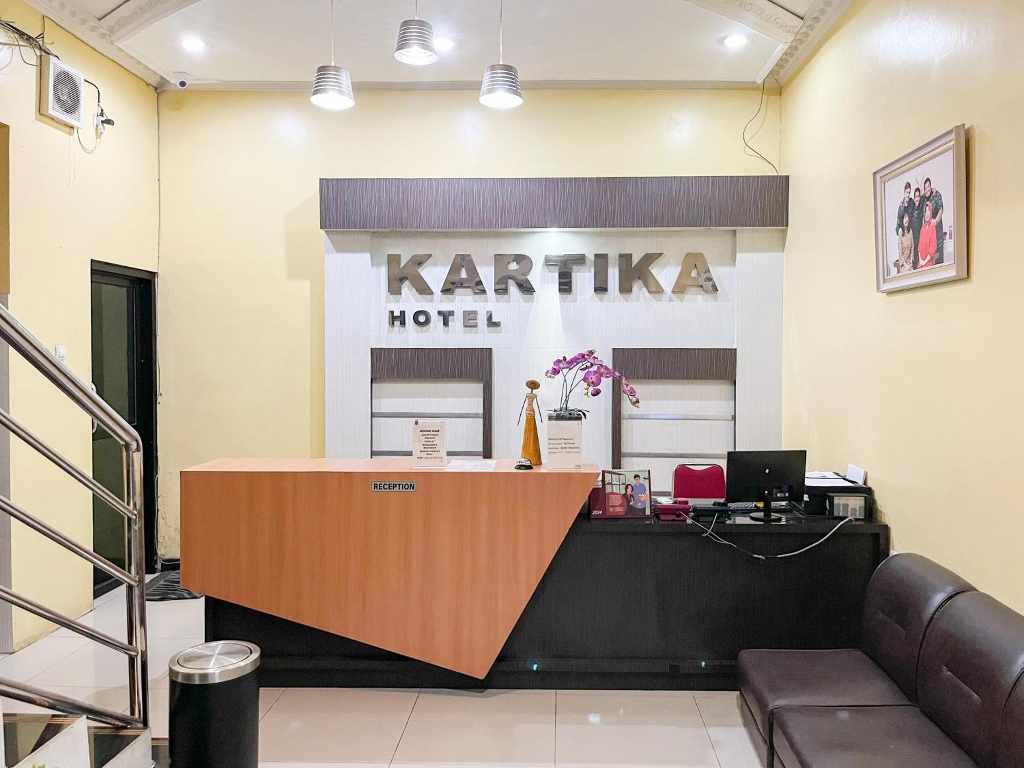 Kartika Hotel Syariah Pacitan Mitra Reddoorz 외부 사진